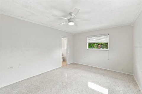 Condominio en venta en Saint Petersburg, Florida, 2 dormitorios, 102.19 m2 № 2277906 - foto 13