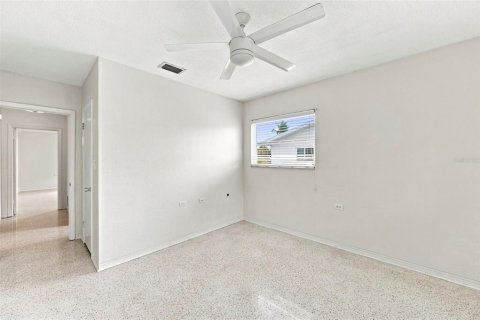 Condominio en venta en Saint Petersburg, Florida, 2 dormitorios, 102.19 m2 № 2277906 - foto 17