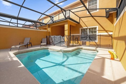Touwnhouse à vendre à Kissimmee, Floride: 4 chambres, 176.7 m2 № 1446400 - photo 30