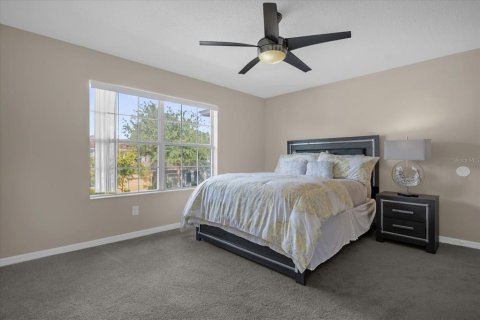 Touwnhouse à vendre à Kissimmee, Floride: 4 chambres, 176.7 m2 № 1446400 - photo 14