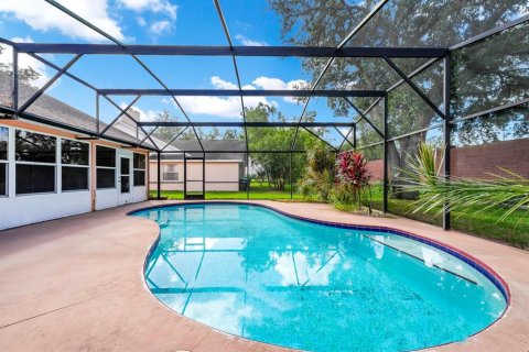 House in Orlando, Florida 4 bedrooms, 206.43 sq.m. № 1750792 - photo 18