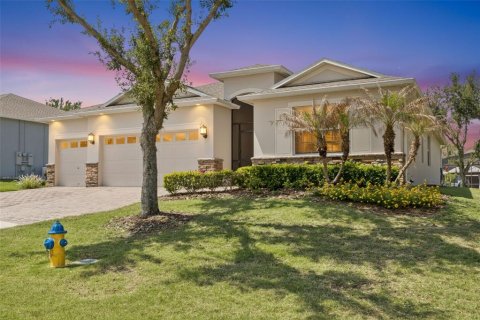 Villa ou maison à Clermont, Floride 3 chambres, 241.27 m2 № 2113807