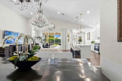 Villa ou maison à vendre à Bradenton, Floride: 2 chambres, 164.53 m2 № 2398646 - photo 3