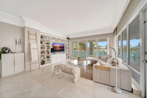Condominio en venta en Fort Lauderdale, Florida, 4 dormitorios, 278.99 m2 № 2077448 - foto 8