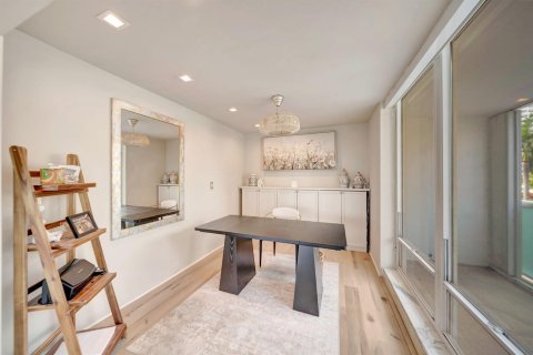 Condominio en venta en Fort Lauderdale, Florida, 4 dormitorios, 278.99 m2 № 2077448 - foto 30