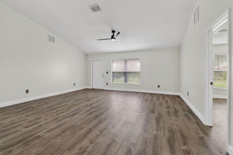 House in Port St. Lucie, Florida 4 bedrooms, 177.91 sq.m. № 2184226 - photo 8