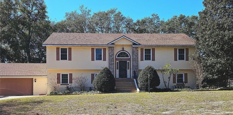 Casa en Montverde, Florida 5 dormitorios, 332.68 m2 № 1587564