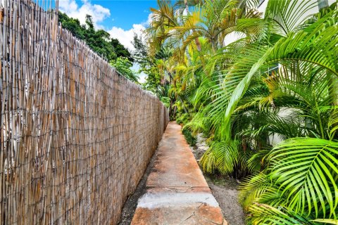 Condominio en venta en Miami Beach, Florida, 1 dormitorio, 56.67 m2 № 2015644 - foto 19