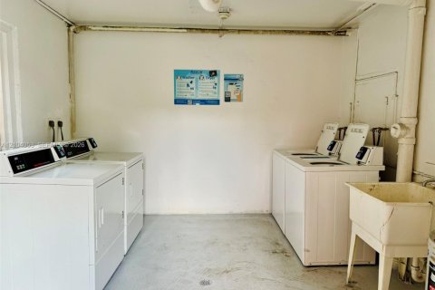Appartement à louer à Davie, Floride: 2 chambres, 89.46 m2 № 2411738 - photo 22