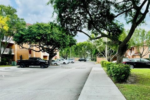 Appartement à louer à Davie, Floride: 2 chambres, 89.46 m2 № 2411738 - photo 26