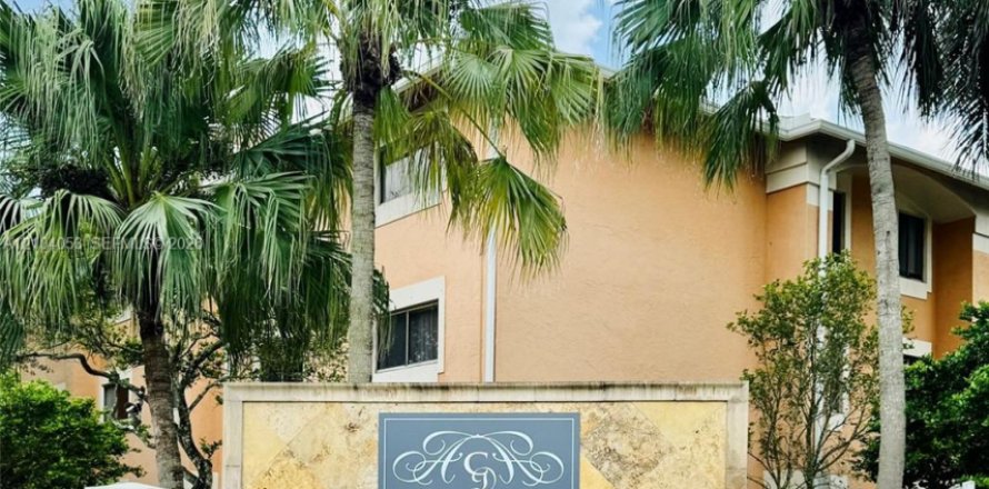 Appartement à Davie, Floride 2 chambres, 89.46 m2 № 2411738