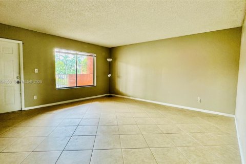 Appartement à louer à Davie, Floride: 2 chambres, 89.46 m2 № 2411738 - photo 5