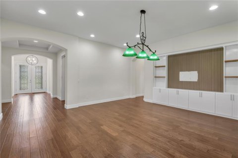 Casa en venta en Orlando, Florida, 4 dormitorios, 297.01 m2 № 1755312 - foto 23