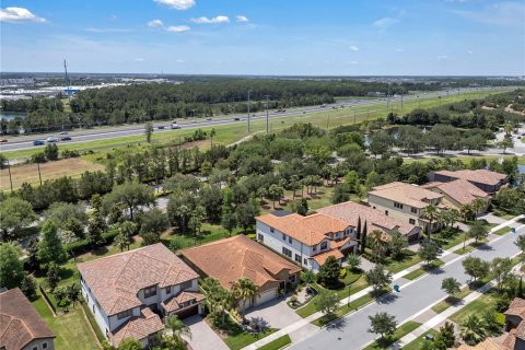 Casa en venta en Orlando, Florida, 4 dormitorios, 297.01 m2 № 1755312 - foto 12