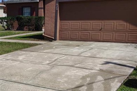 Villa ou maison à vendre à Kissimmee, Floride: 3 chambres, 124.58 m2 № 2201497 - photo 2