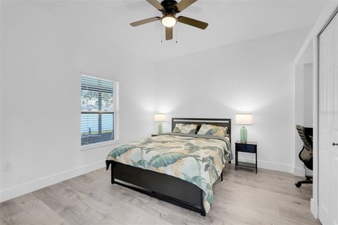 Immobilier commercial à vendre à Daytona Beach, Floride: 5 chambres, 297.94 m2 № 2145526 - photo 13