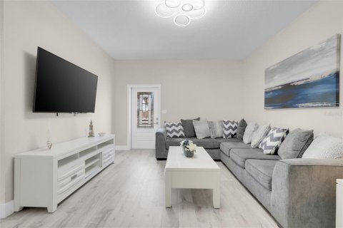Immobilier commercial à vendre à Daytona Beach, Floride: 5 chambres, 297.94 m2 № 2145526 - photo 20