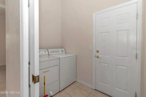 House in Ocala, Florida 3 bedrooms, 143.44 sq.m. № 1650136 - photo 18