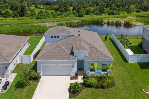 Villa ou maison à Parrish, Floride 3 chambres, 221.48 m2 № 2358126
