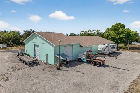 Commercial property in Punta Gorda, Florida 167.22 sq.m. № 2214109 - photo 3