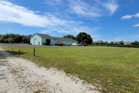 Commercial property in Punta Gorda, Florida 167.22 sq.m. № 2214109 - photo 4
