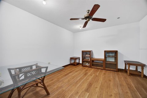 Commercial property in Punta Gorda, Florida 167.22 sq.m. № 2214109 - photo 13