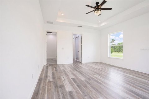 Casa en venta en Ocala, Florida, 4 dormitorios, 251.39 m2 № 2350213 - foto 27