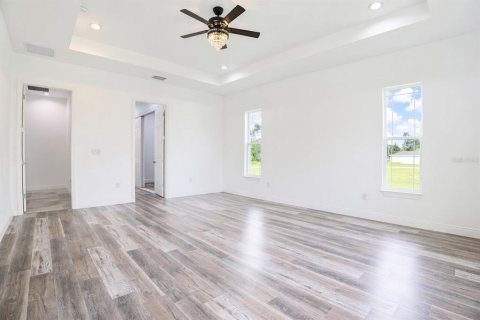 Casa en venta en Ocala, Florida, 4 dormitorios, 251.39 m2 № 2350213 - foto 30