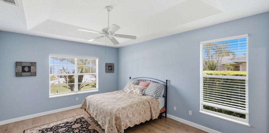 Casa en Jensen Beach, Florida 3 dormitorios, 166.67 m2 № 2177067