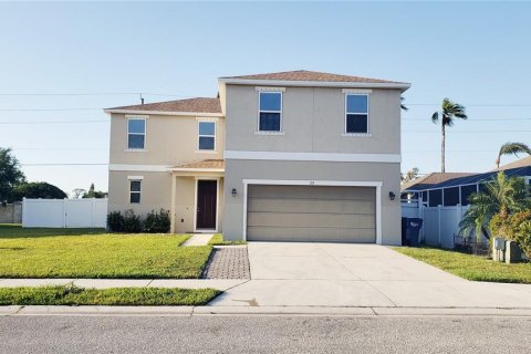 House in Bradenton, Florida 3 bedrooms, 224.82 sq.m. № 1637746 - photo 1