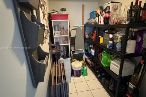 Copropriété à vendre à Pompano Beach, Floride: 2 chambres, 91.23 m2 № 2019545 - photo 17