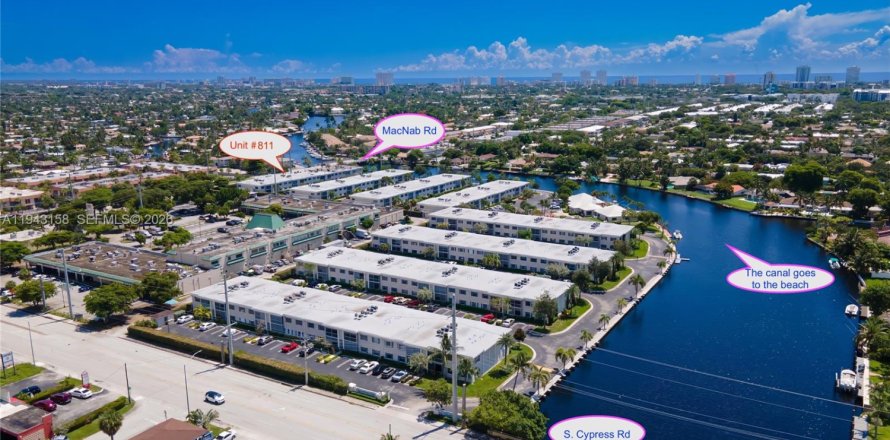 Condo à Pompano Beach, Floride, 2 chambres № 2019545