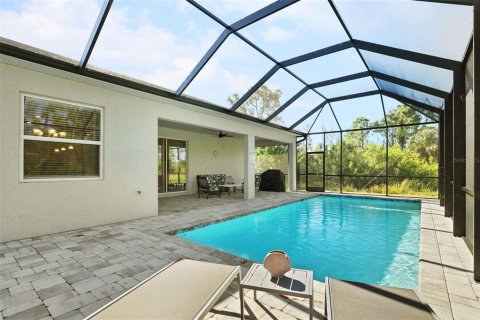 Villa ou maison à vendre à Port Charlotte, Floride: 3 chambres, 184.13 m2 № 2419330 - photo 22