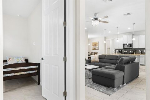 Villa ou maison à vendre à Port Charlotte, Floride: 3 chambres, 184.13 m2 № 2419330 - photo 20