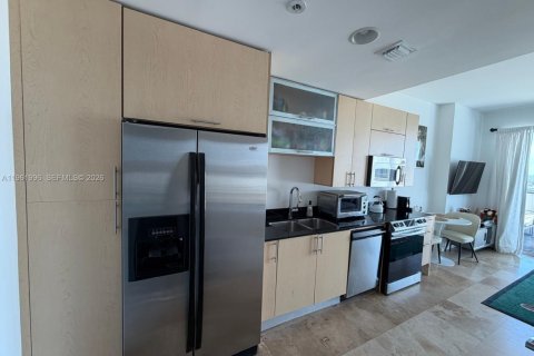 Condominio en venta en Miami, Florida, 1 dormitorio № 2032184 - foto 3