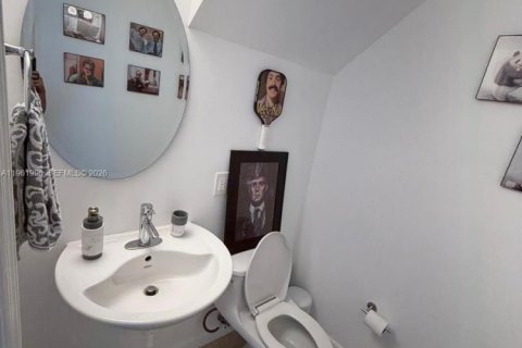 Condominio en venta en Miami, Florida, 1 dormitorio № 2032184 - foto 11