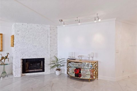 Купить кондоминиум в Клируотер, Флорида 4 комнаты, 328.13м2, № 2294599 - фото 12