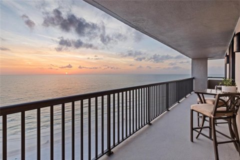 Condo in Clearwater, Florida, 4 bedrooms № 2294599