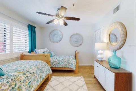 Condo in New Smyrna Beach, Florida, 2 bedrooms  № 1804647 - photo 25