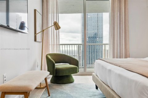 Condominio en alquiler en Miami, Florida, 1 dormitorio, 76.64 m2 № 1938099 - foto 17