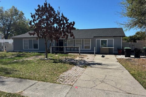 Casa en venta en Orlando, Florida, 4 dormitorios, 164.25 m2 № 2106217 - foto 2