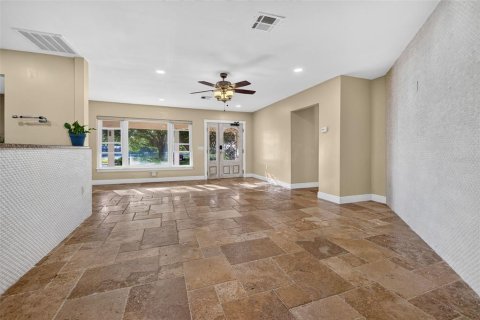 Villa ou maison à vendre à Clearwater, Floride: 4 chambres, 193.98 m2 № 2419567 - photo 8