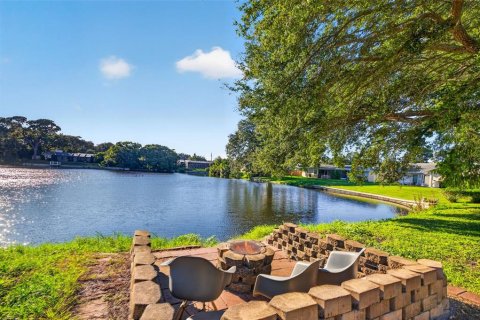 Villa ou maison à vendre à Clearwater, Floride: 4 chambres, 193.98 m2 № 2419567 - photo 24