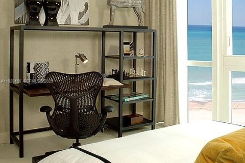 Купить кондоминиум в Санни-Айлс-Бич, Флорида 3 спальни, 257.15м2, № 1988290 - фото 12