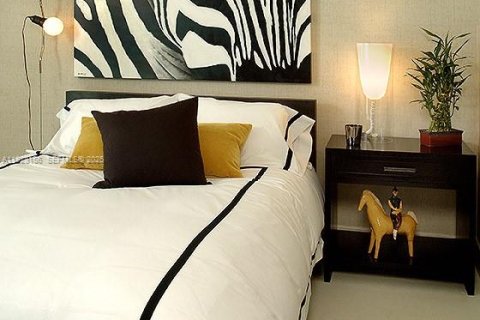 Купить кондоминиум в Санни-Айлс-Бич, Флорида 3 спальни, 257.15м2, № 1988290 - фото 11