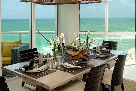 Купить кондоминиум в Санни-Айлс-Бич, Флорида 3 спальни, 257.15м2, № 1988290 - фото 8