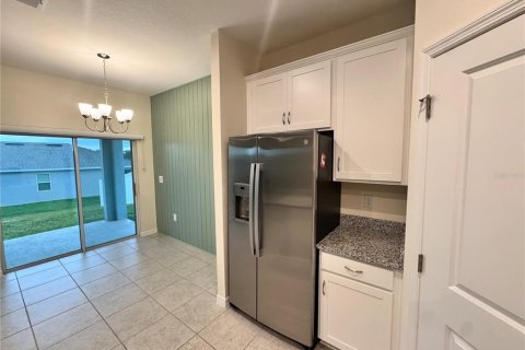 House in Leesburg, Florida 4 bedrooms, 168.34 sq.m. № 2277674 - photo 8