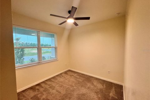 House in Leesburg, Florida 4 bedrooms, 168.34 sq.m. № 2277674 - photo 16