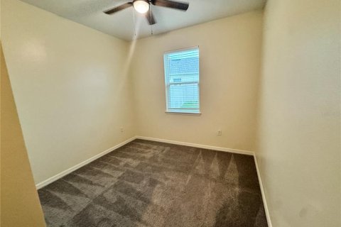 House in Leesburg, Florida 4 bedrooms, 168.34 sq.m. № 2277674 - photo 14