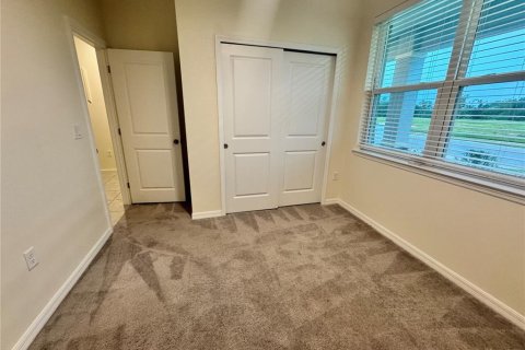 House in Leesburg, Florida 4 bedrooms, 168.34 sq.m. № 2277674 - photo 17